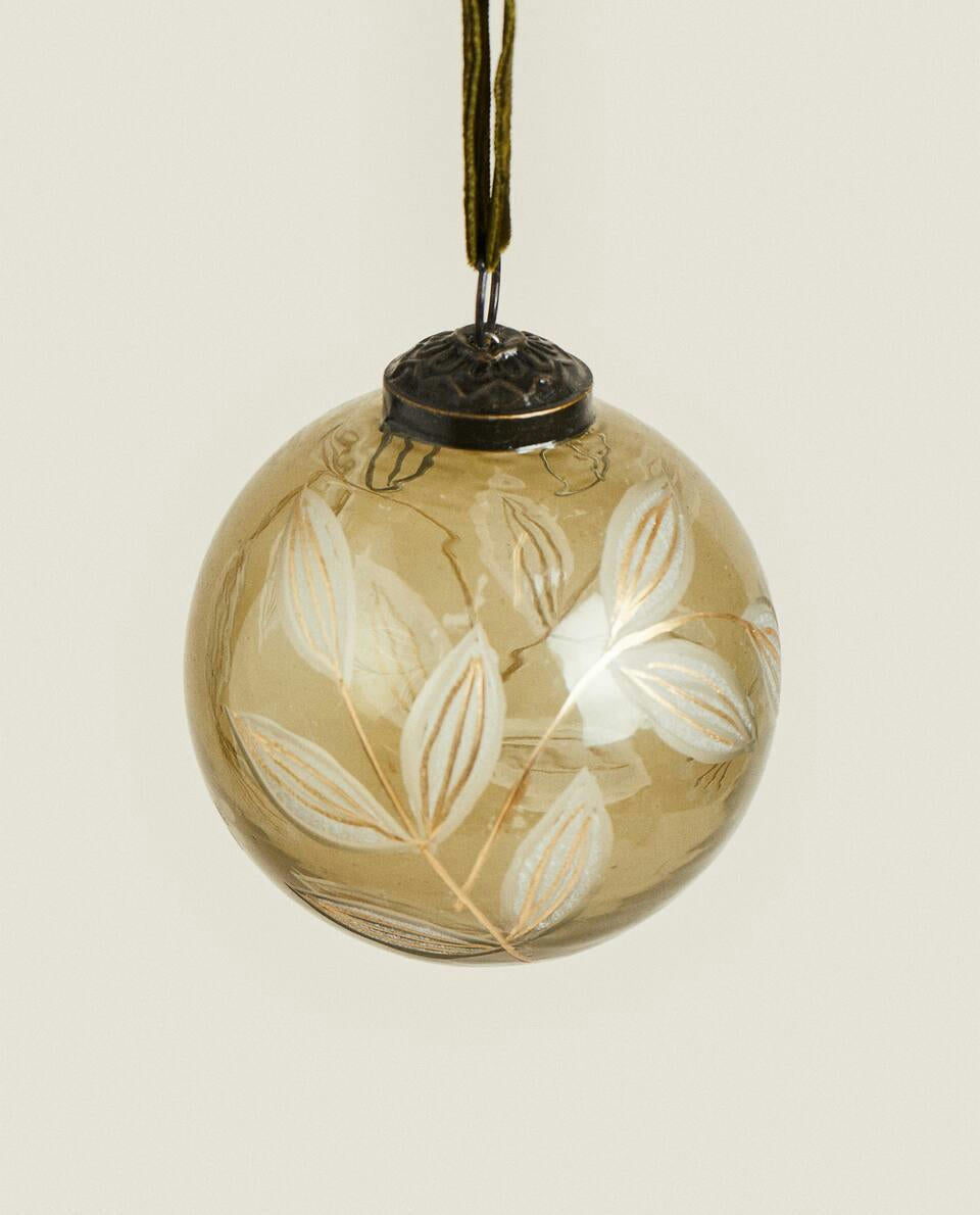 CHRISTMAS GLASS BAUBLE WITH LEAVES DECORATION